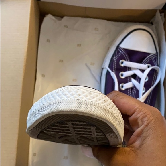 Purple converse - Picture 5 of 6